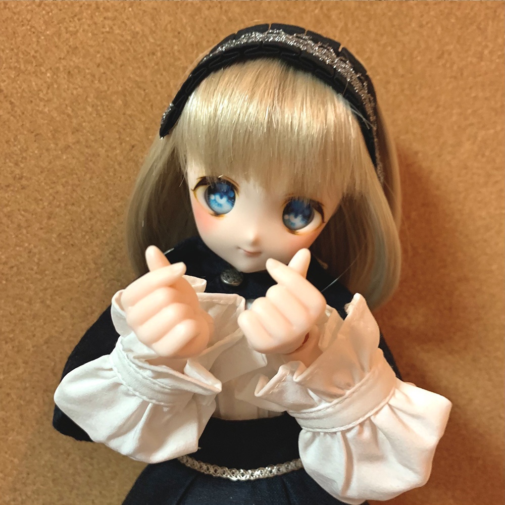 No_SW5　きゅん！ハンド　セミホワイト