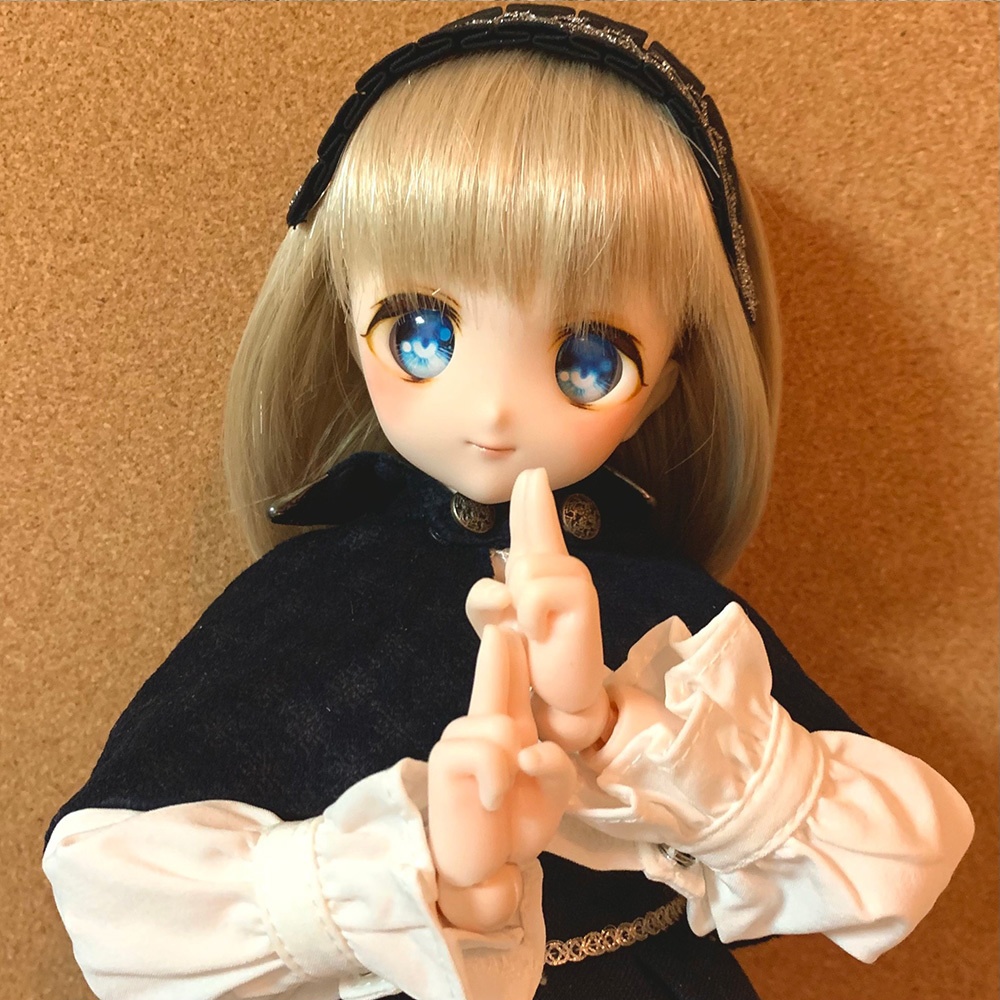 No_SW9　閉じピースハンド　セミホワイト