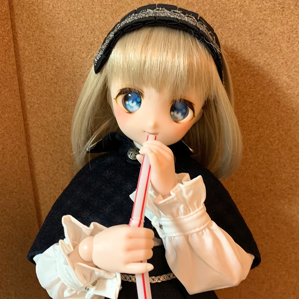 No_SW13　掴みハンド　セミホワイト