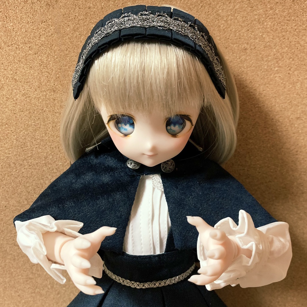 No_SW24　びっくりハンド　セミホワイト