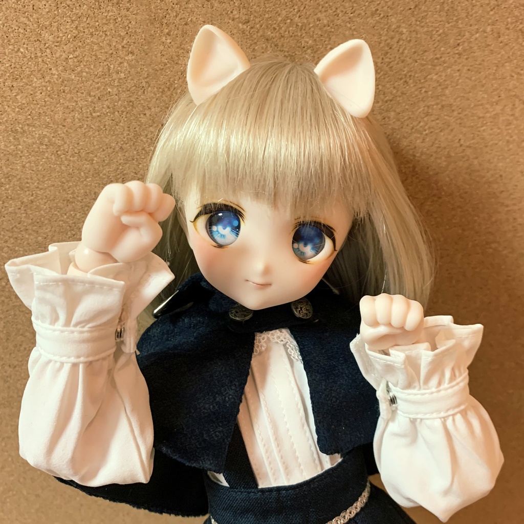 No_SW25　にゃんにゃんハンド　セミホワイト