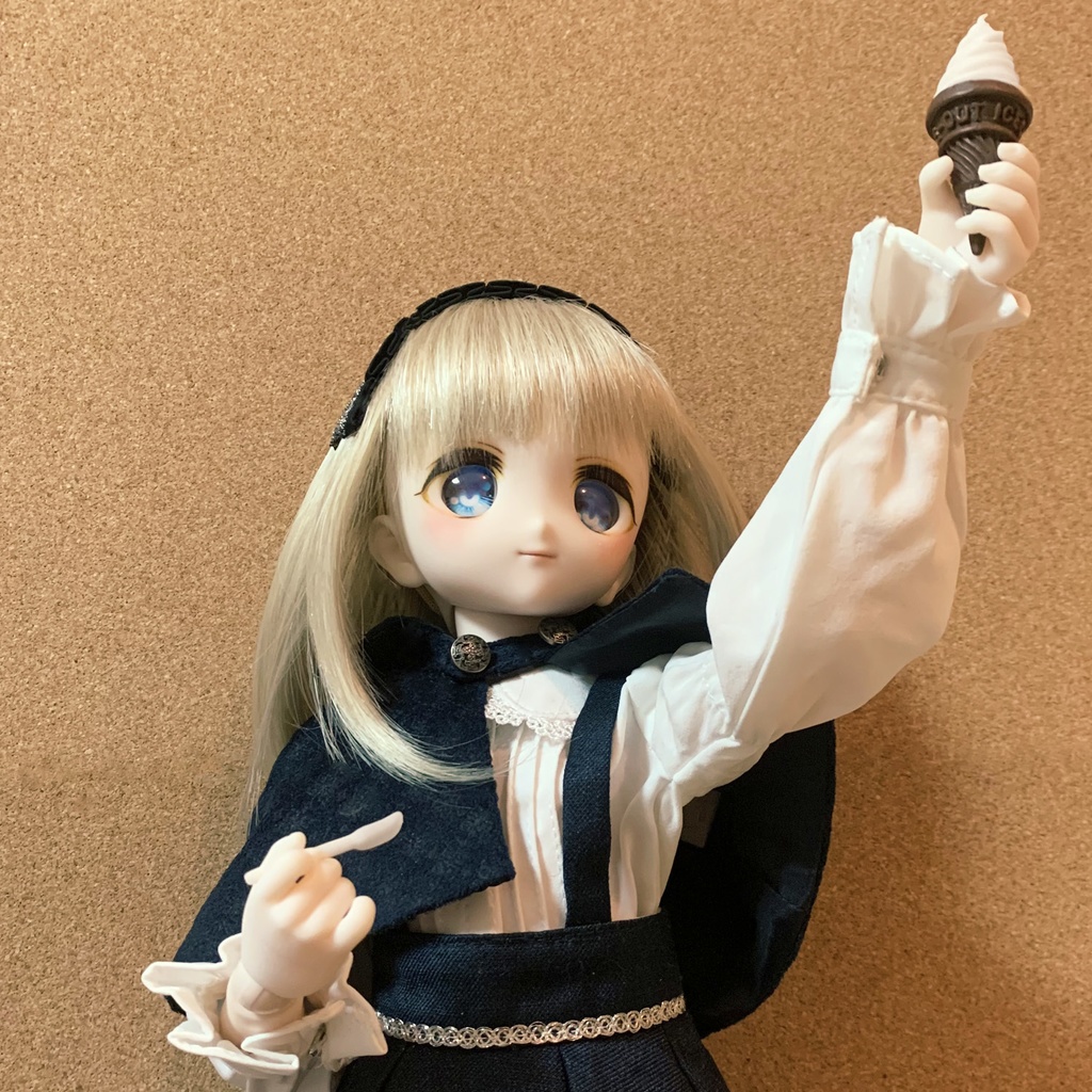 No_SW32　ソフトクリームハンド　セミホワイト