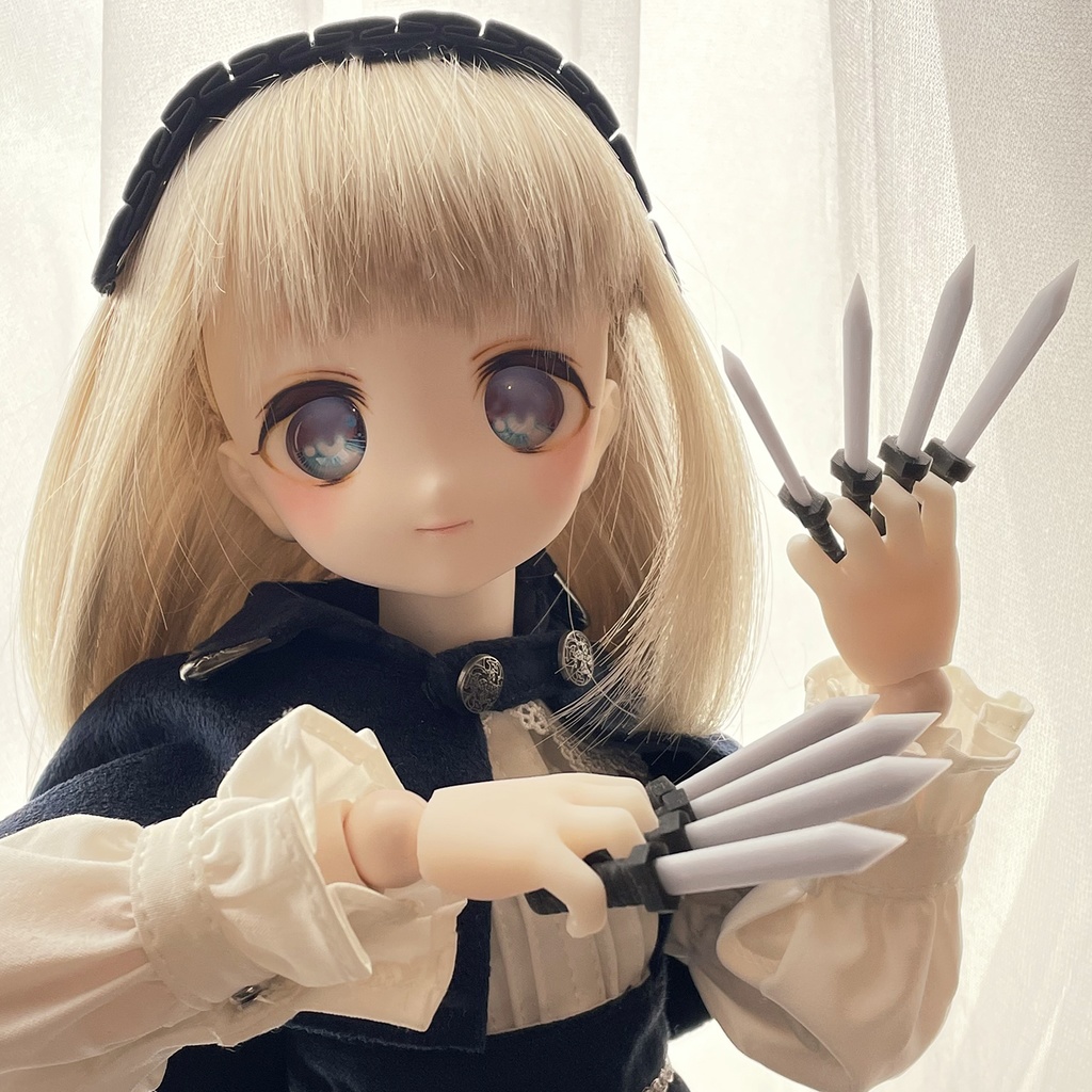 No_SW73　投げナイフハンド　セミホワイト