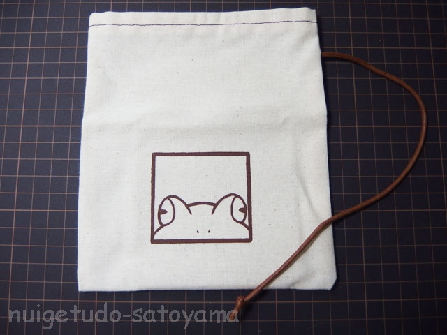 かえるかおコルクコースター