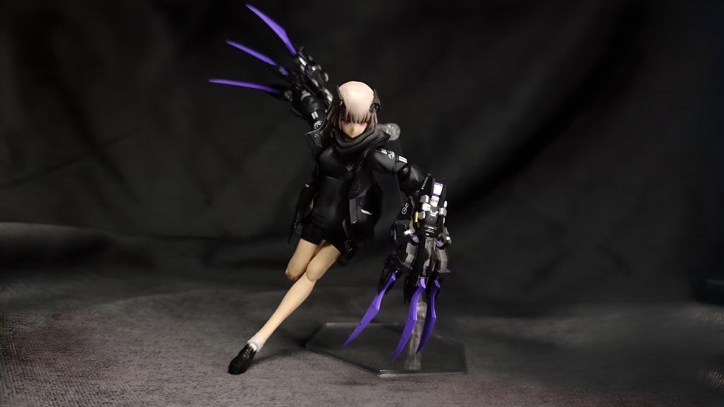 「R.Z.」メカニカル 狼爪・メガミデバイス