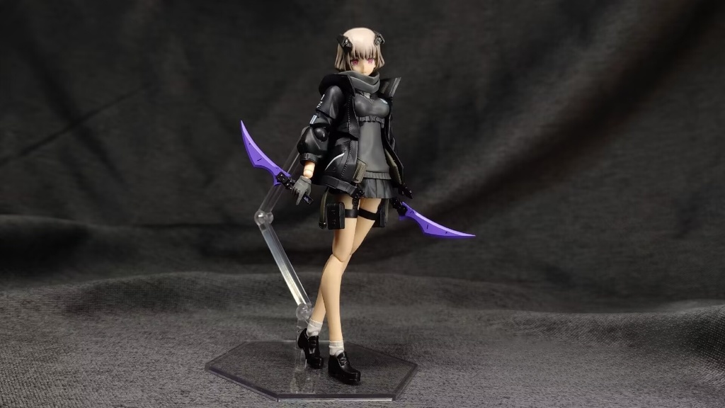 「R.Z.」メカニカル 狼爪・メガミデバイス