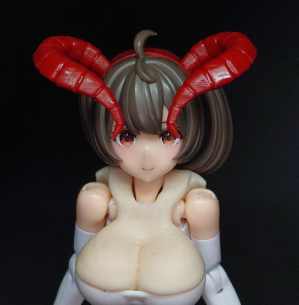 TB007-A メガミカチューシャ ドラゴン・デビル