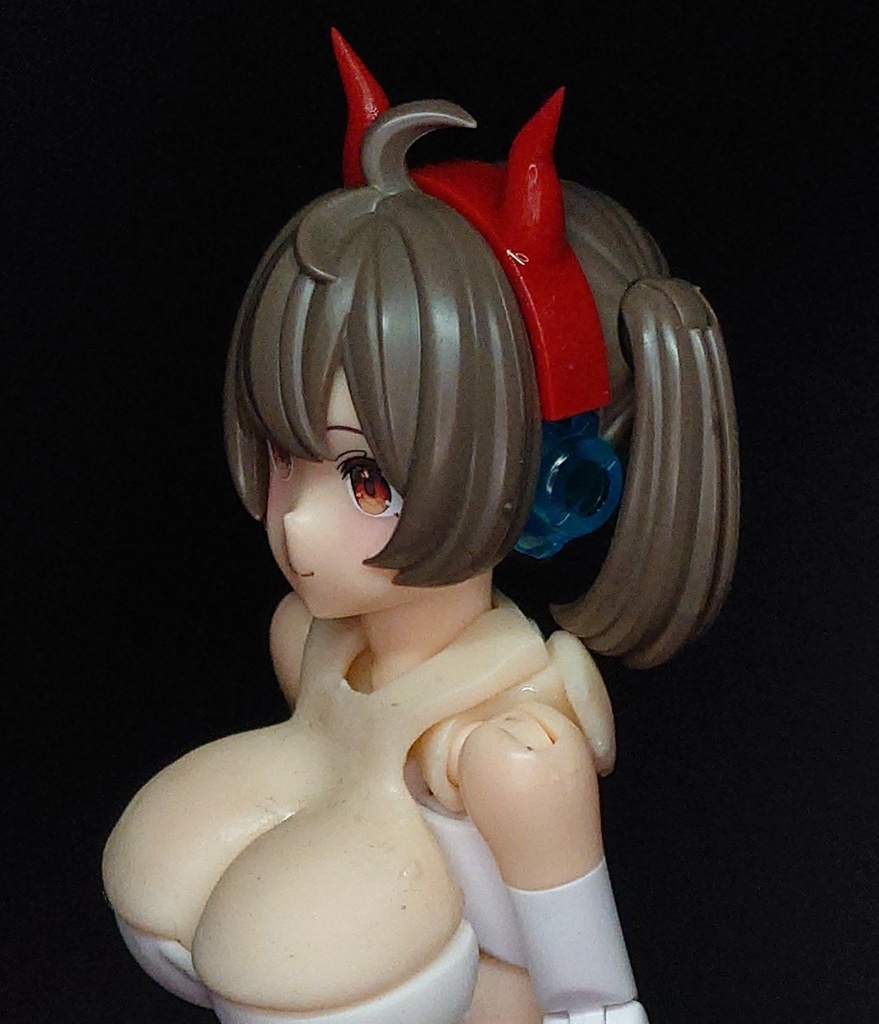 TB007-A メガミカチューシャ ドラゴン・デビル