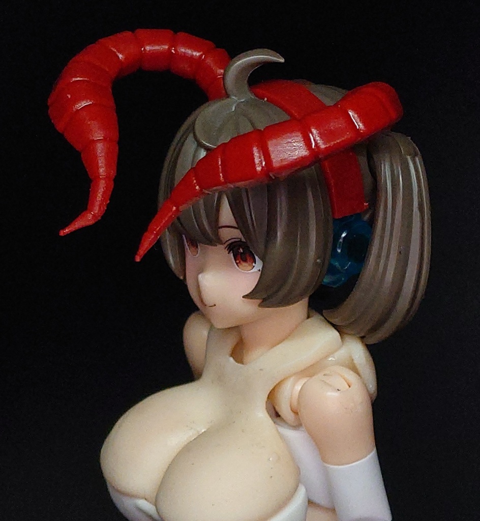 TB007-A メガミカチューシャ ドラゴン・デビル