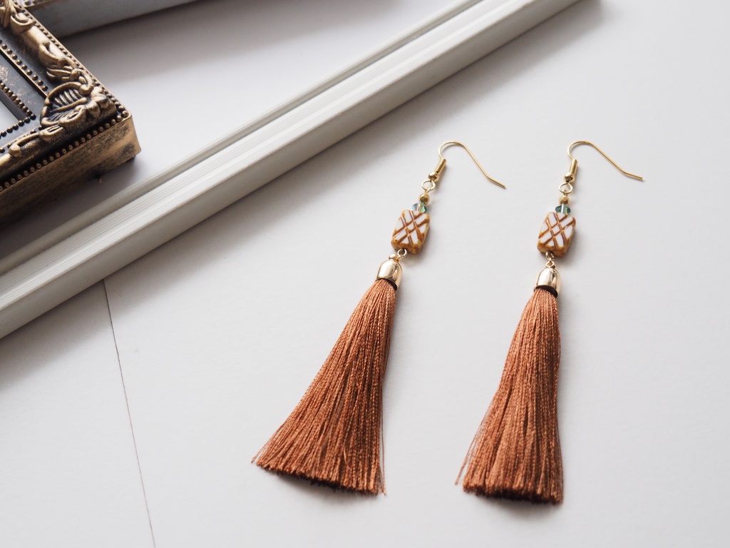 ケイローンイメージイヤリング・ピアス