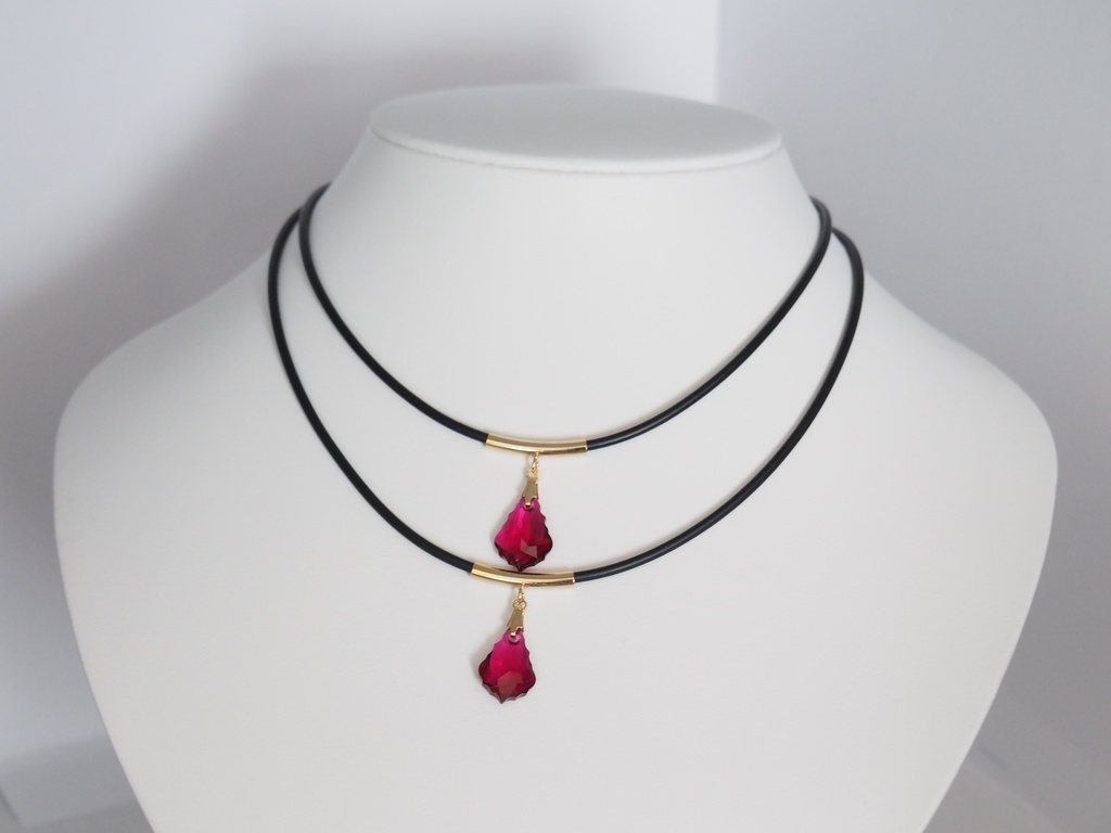 カルナイメージネックレス