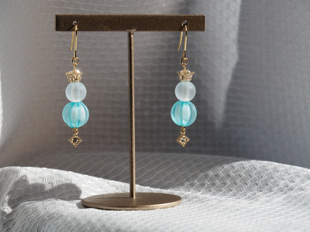 アナスタシアイメージイヤリング・ピアス