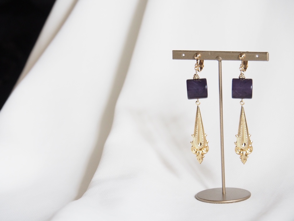 ゴルゴーンイメージイヤリング・ピアス