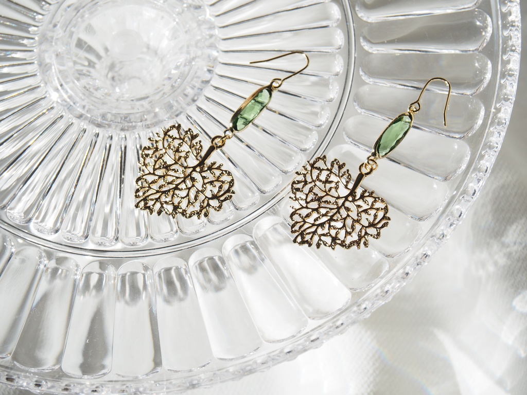 ロビン・フッドイメージイヤリング・ピアス