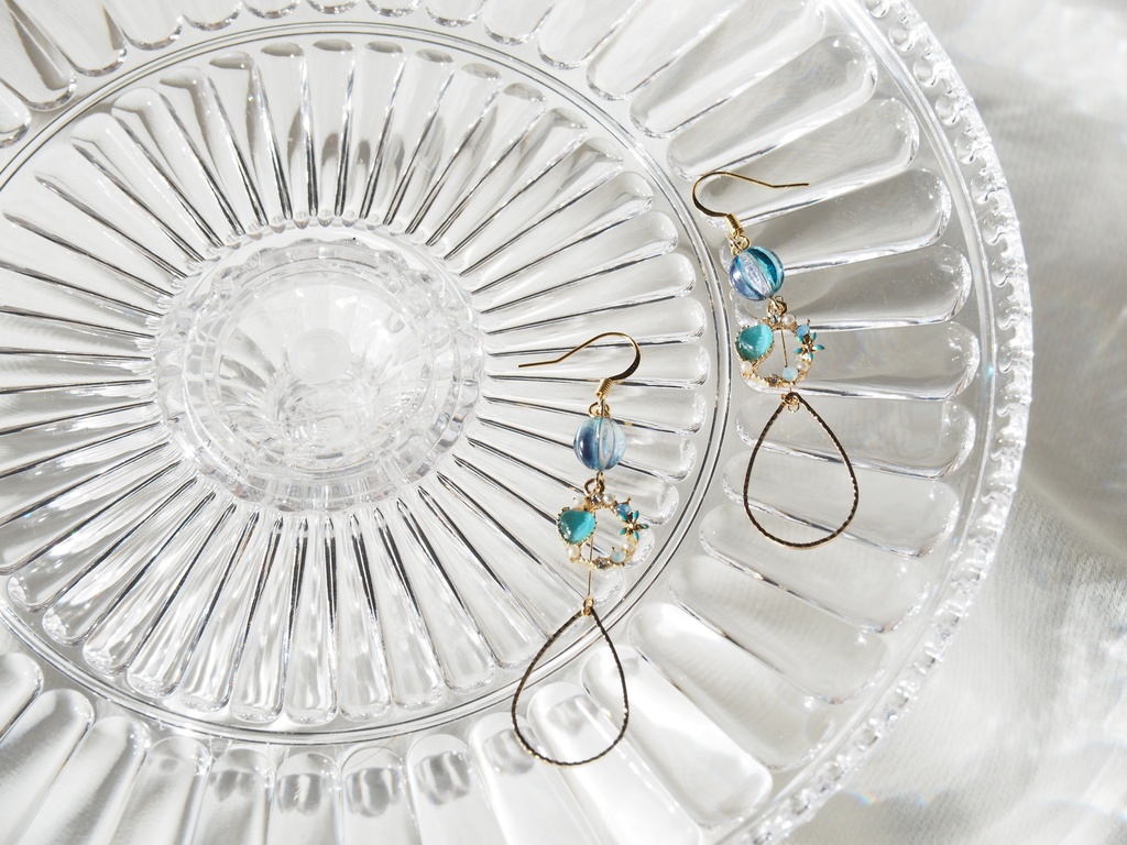 アンデルセンイメージイヤリング・ピアス