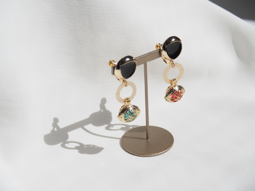 カルナイメージイヤリング・ピアス