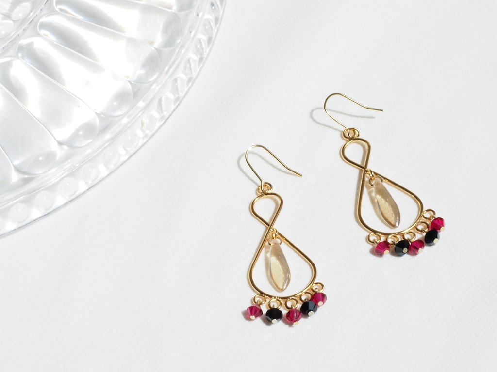 エレシュキガルイメージイヤリング・ピアス