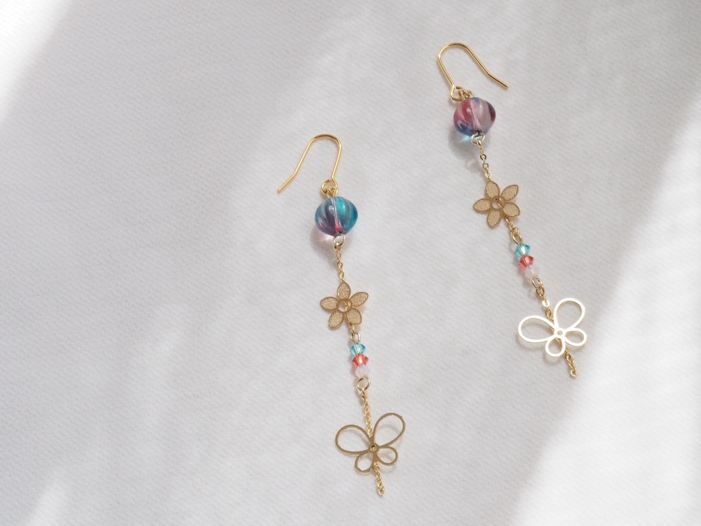 清少納言イメージイヤリング・ピアス