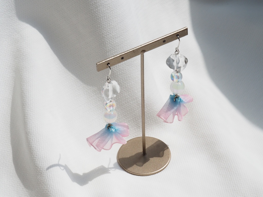 殺生院キアラ(水着)イメージイヤリング・ピアス