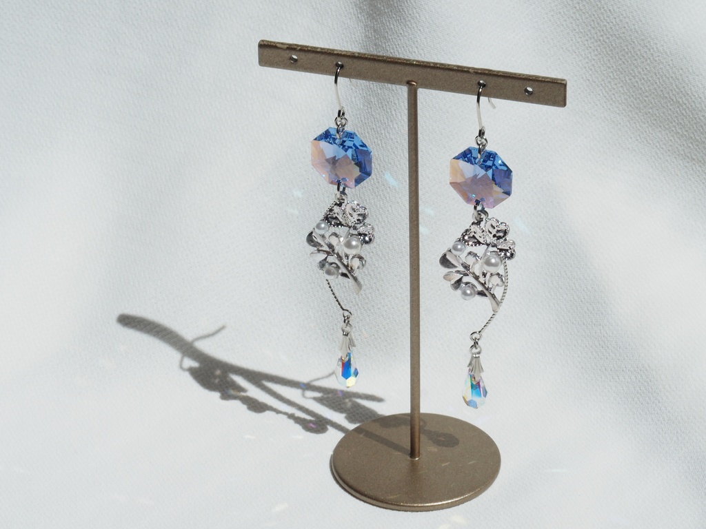 ブリュンヒルデ(水着)イメージイヤリング・ピアス