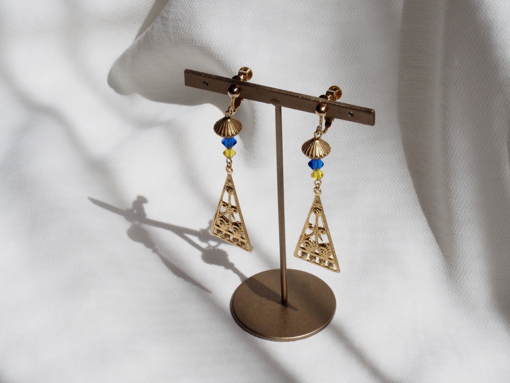 オジマンディアスイヤリング・ピアス