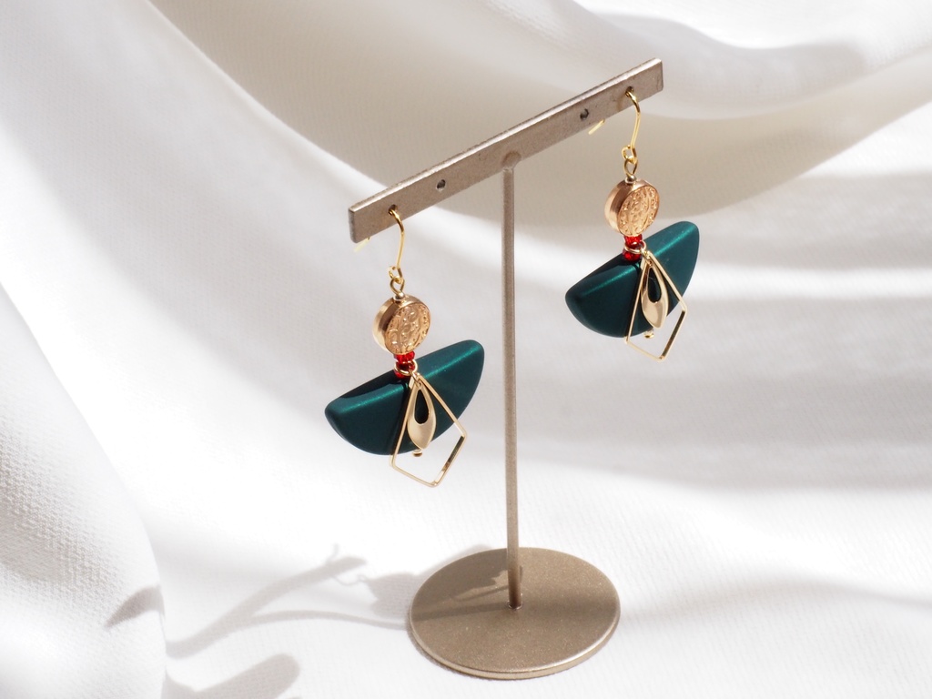 巌窟王イメージイヤリング・ピアス