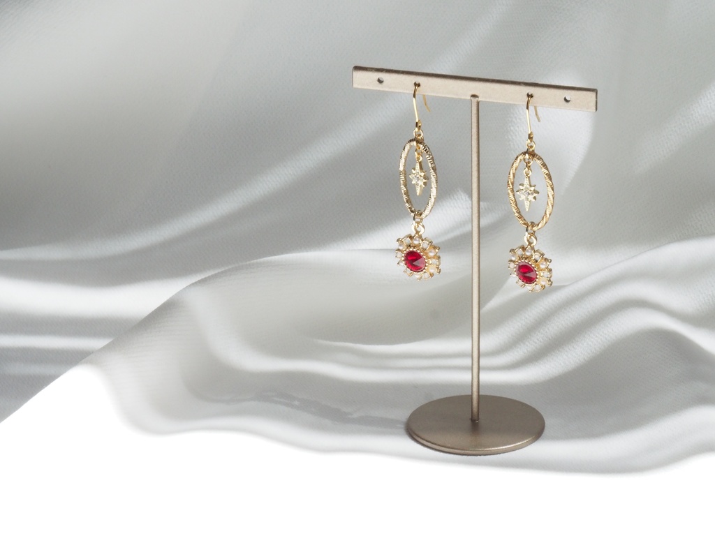 Vintage イヤリング・ピアス -Lt.Siam-