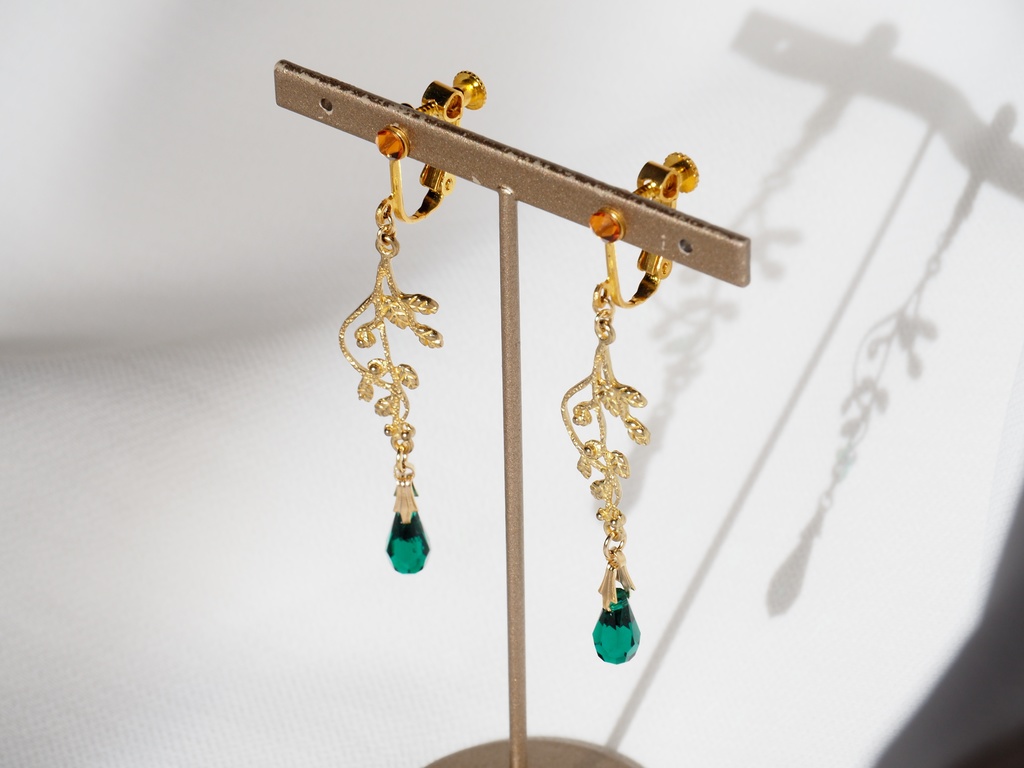 ロビンフッドイメージイヤリング