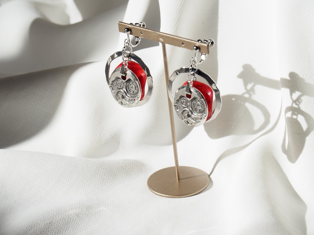 エミヤイメージイヤリング・ピアス