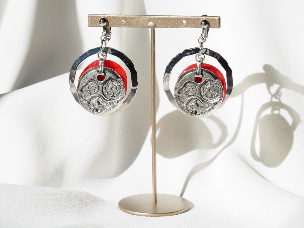 エミヤイメージイヤリング・ピアス