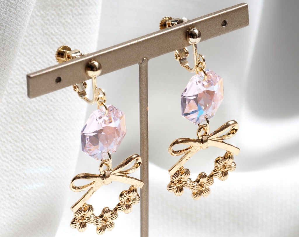 マシュ・キリエライトイメージイヤリング・ピアス