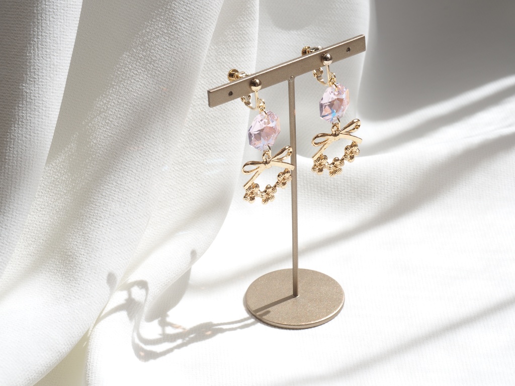 マシュ・キリエライトイメージイヤリング・ピアス