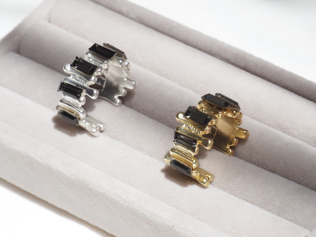 Pillar ring - Black diamond × Gold -