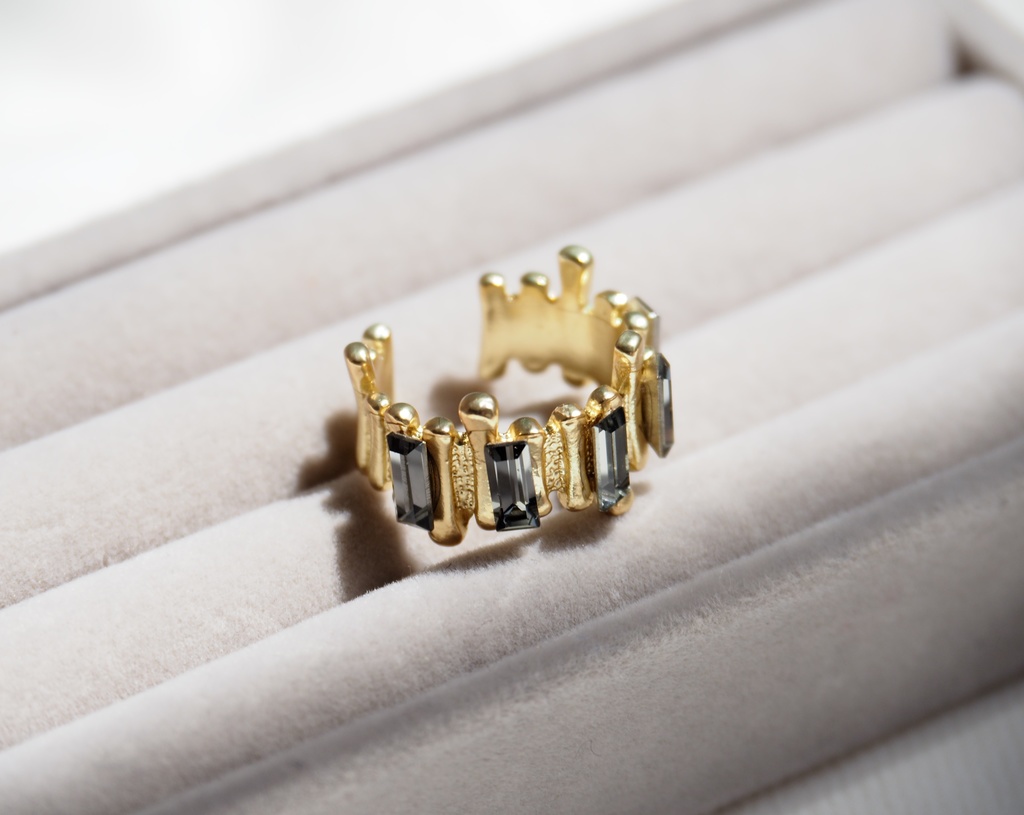 Pillar ring - Black diamond × Gold -