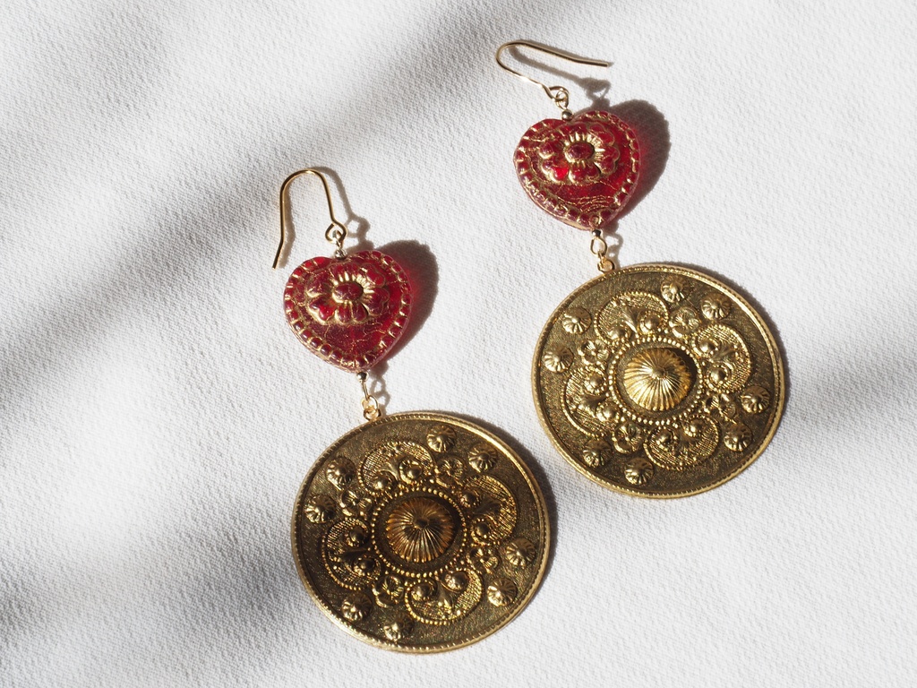 Decorative　-Siam heart-  イヤリング・ピアス