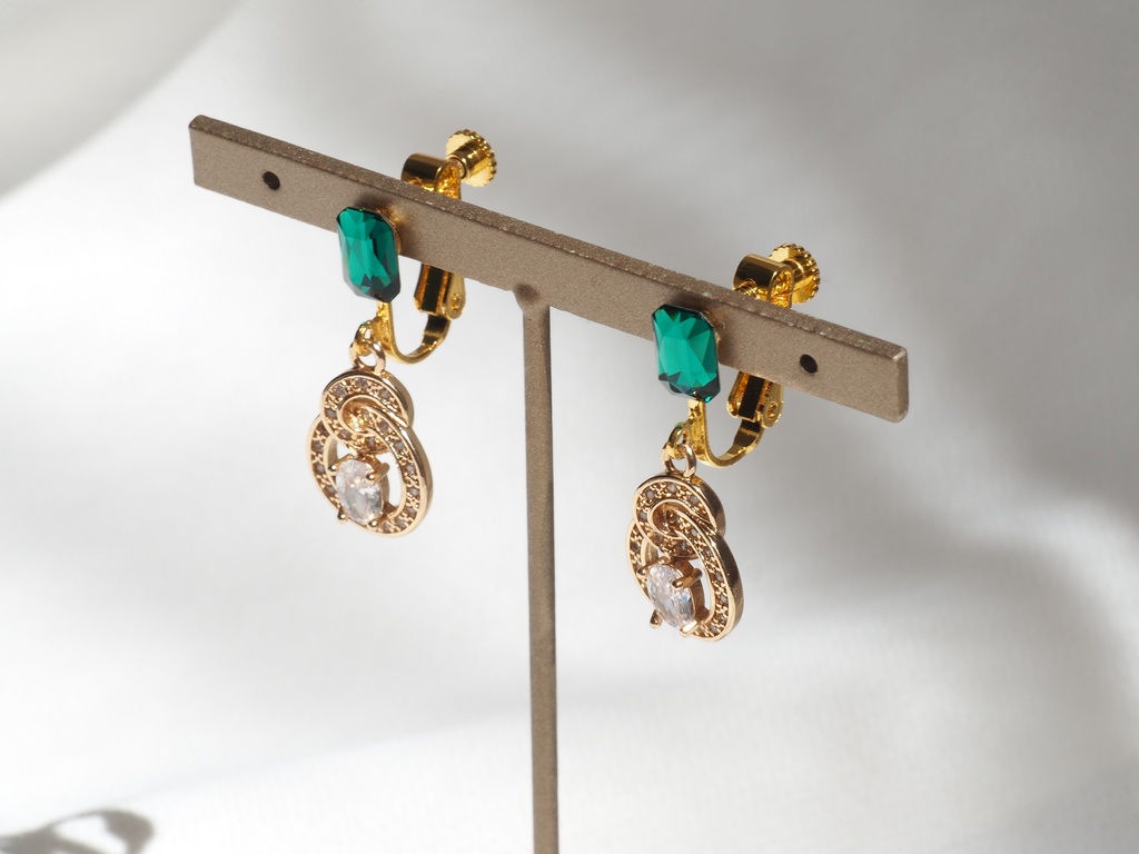 クレオパトライメージイヤリング・ピアス