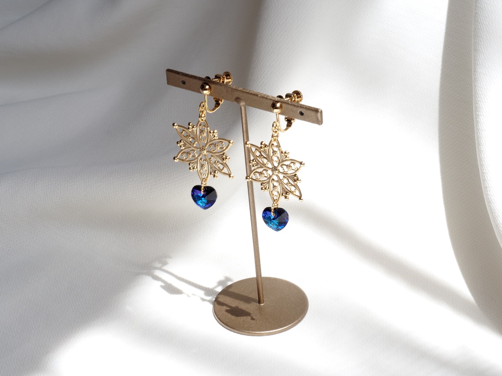 カーマイメージイヤリング・ピアス