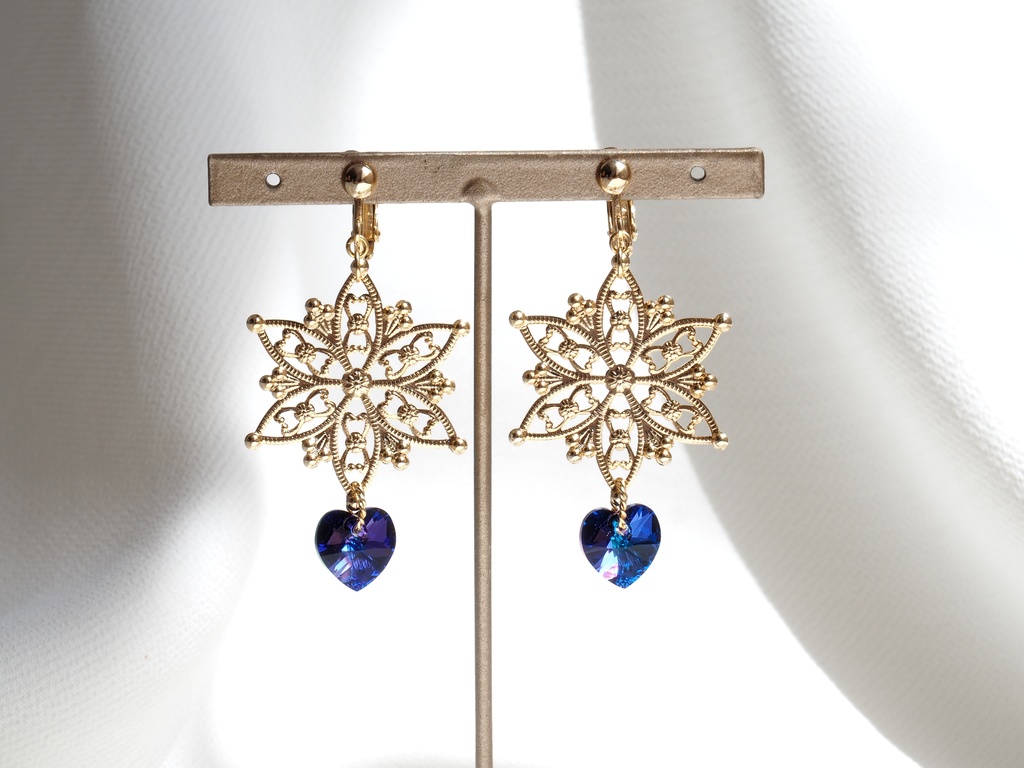 カーマイメージイヤリング・ピアス