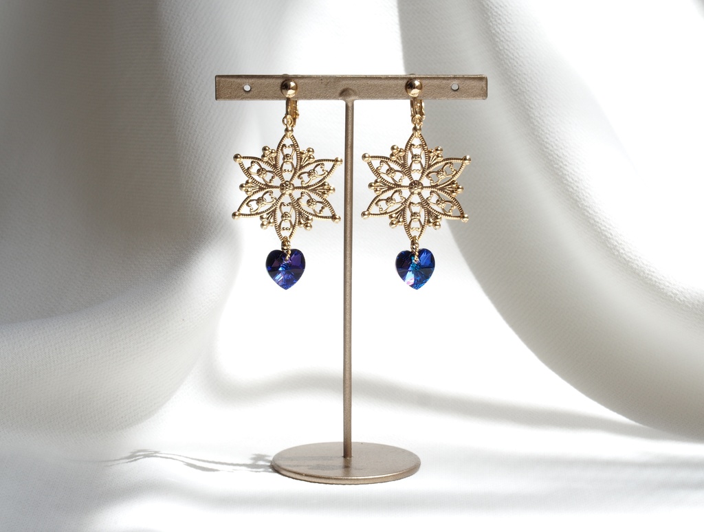 カーマイメージイヤリング・ピアス