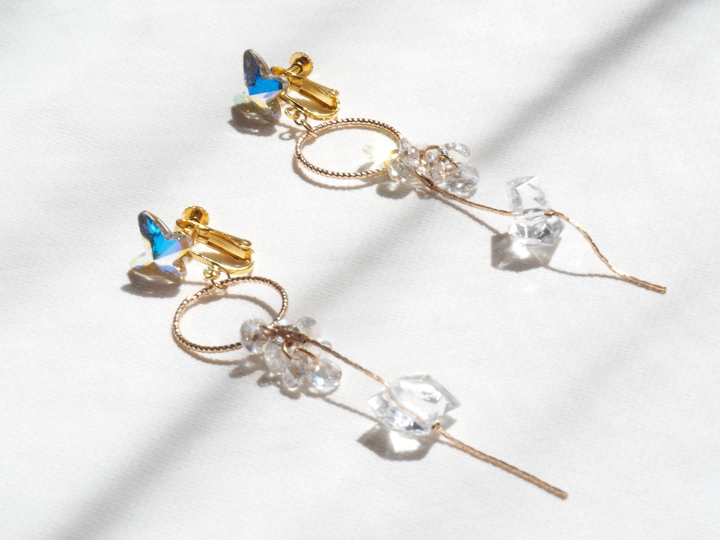 オベロンイメージイヤリング・ピアス