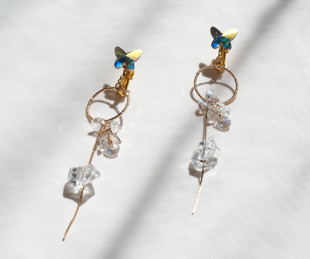 オベロンイメージイヤリング・ピアス