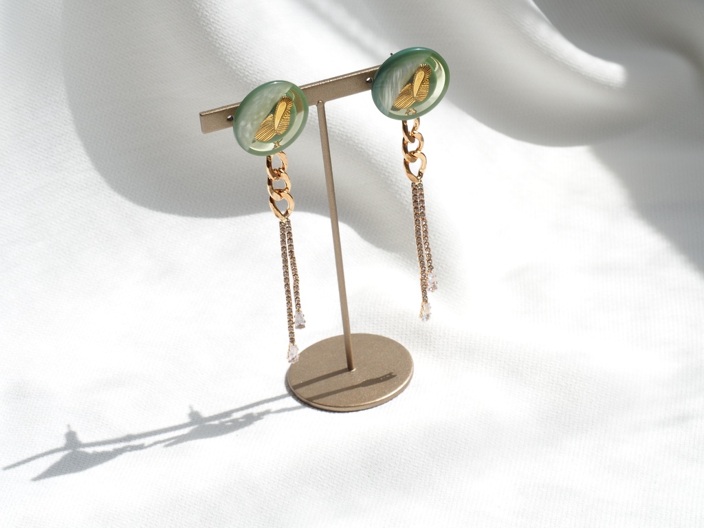 エルキドゥイメージピアス