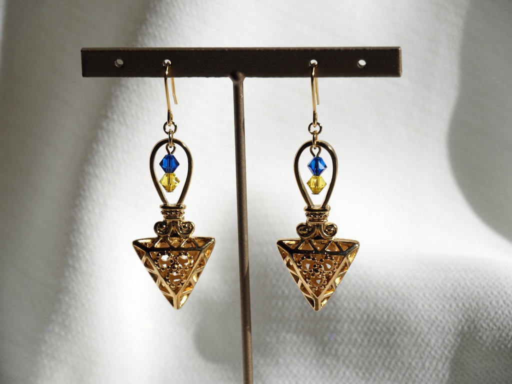 オジマンディアスイメージイヤリング・ピアス