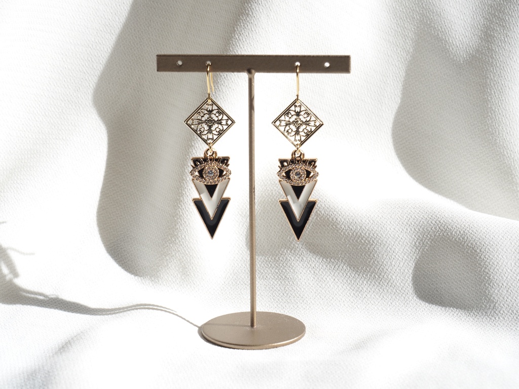 インドライメージイヤリング・ピアス