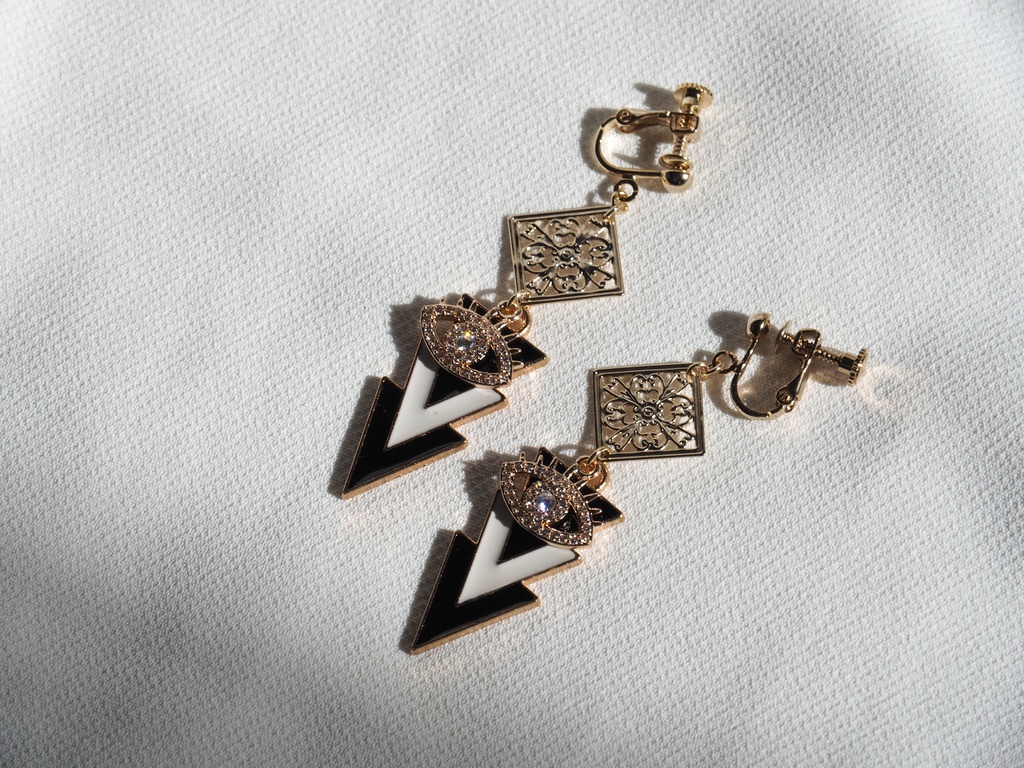 インドライメージイヤリング・ピアス