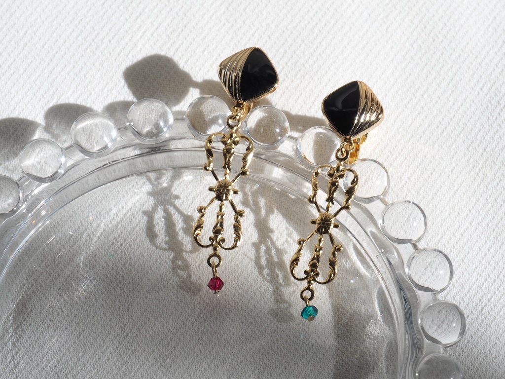 インドライメージイヤリング・ピアス