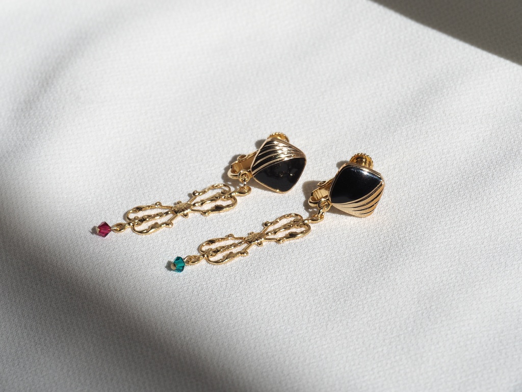 インドライメージイヤリング・ピアス