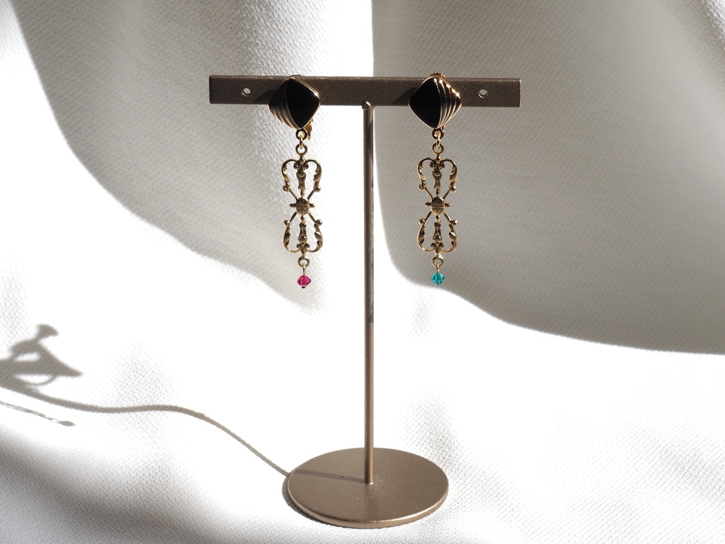 インドライメージイヤリング・ピアス