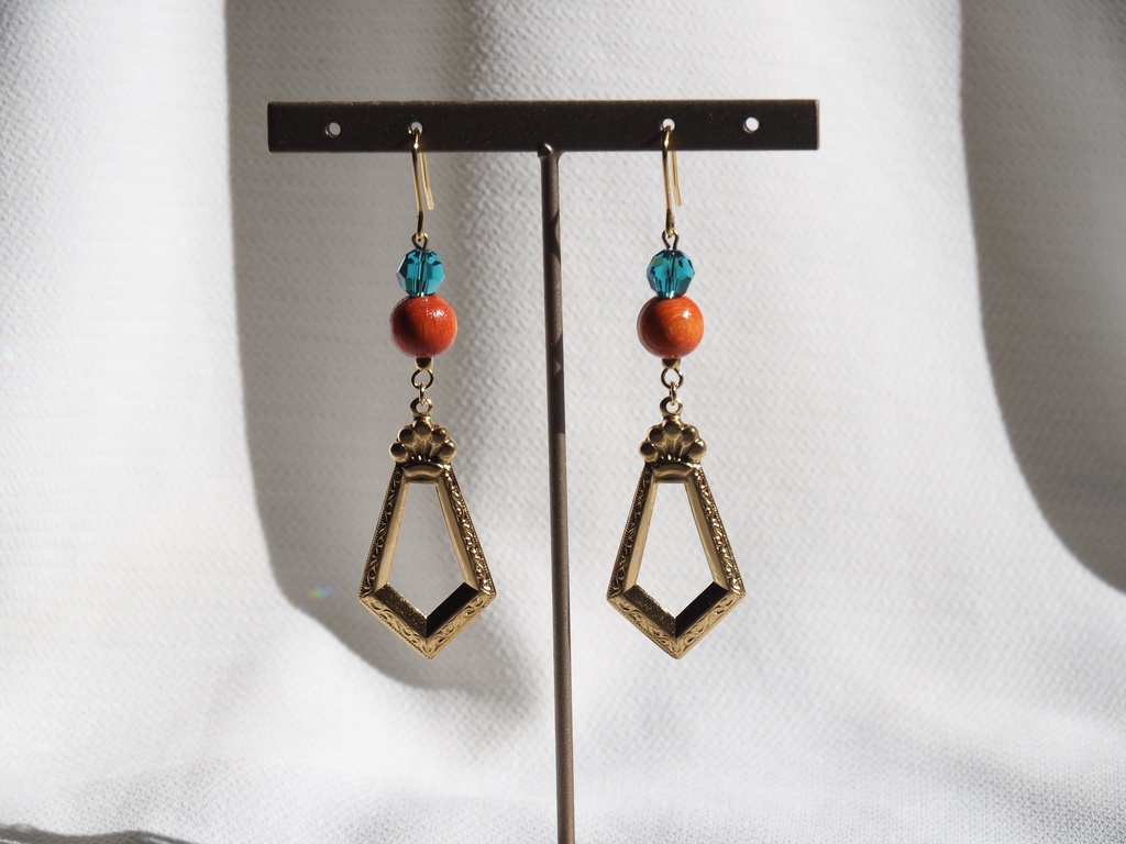 アショカ王イメージイヤリング・ピアス