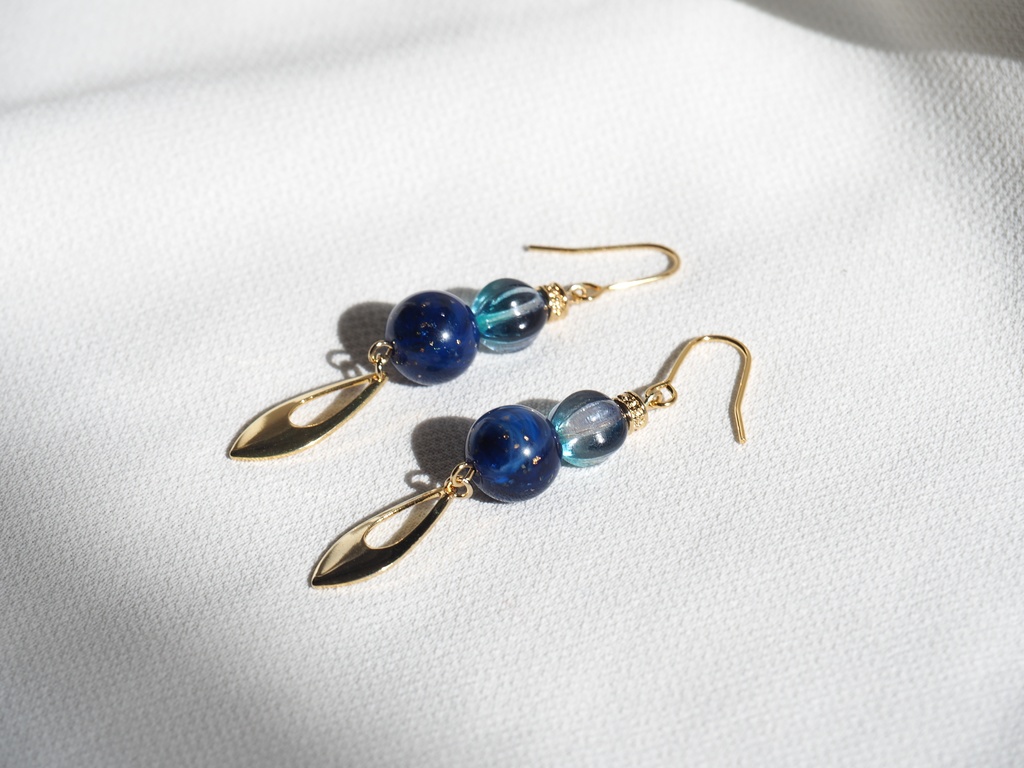 オジマンディアスイメージイヤリング・ピアス